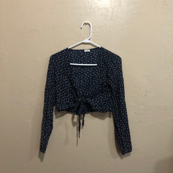 Brandy Melville top - Picture 1 of 3